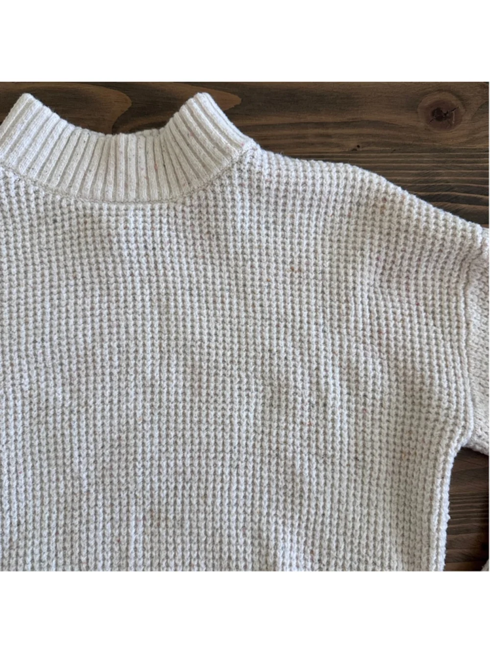 Girls Old Navy Waffle Knit Sweater S 6 7 Beige Flecked Mock Neck Cozy